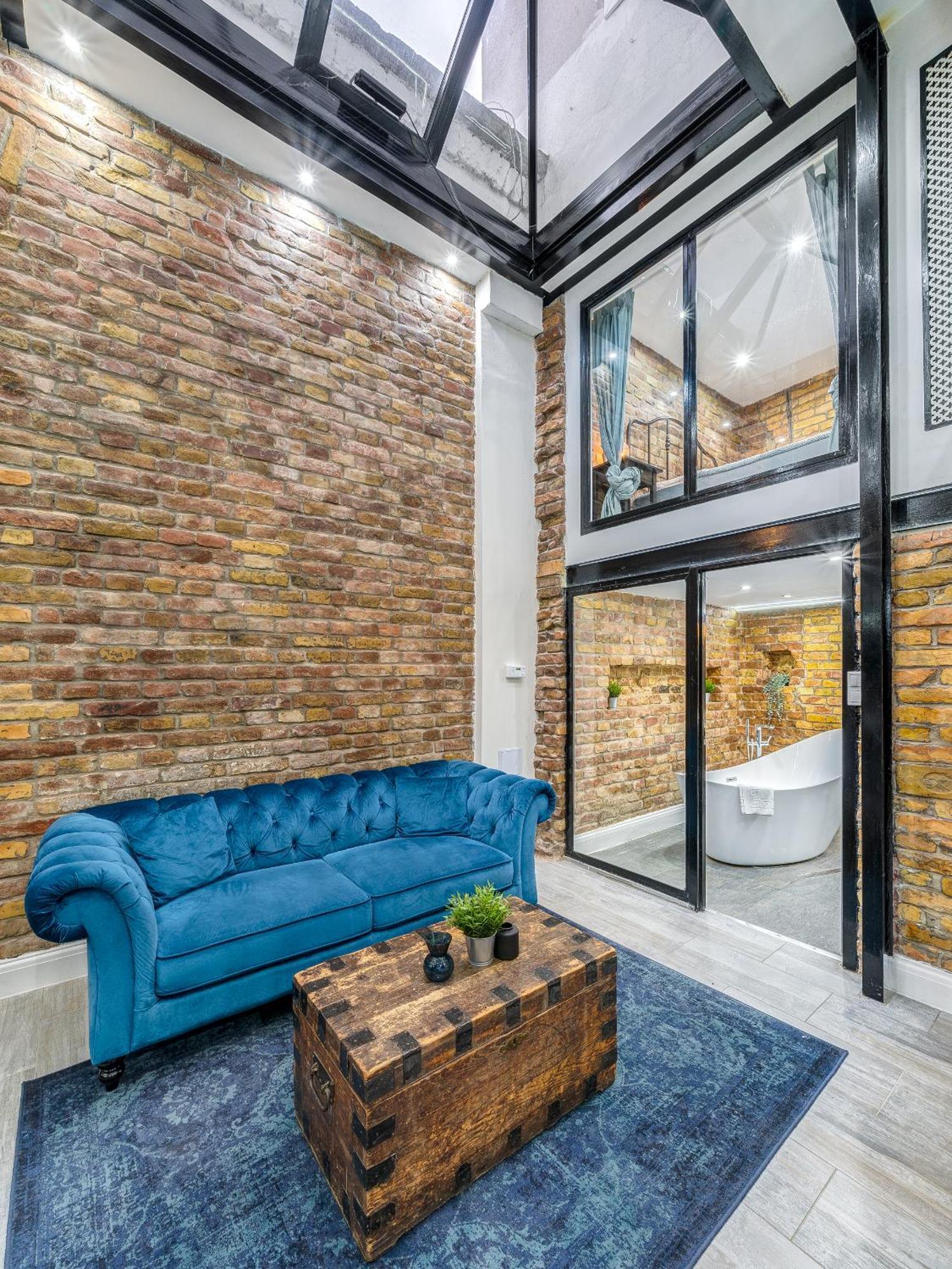 City Center Loft Haven: Modern Elegance Βουδαπέστη Εξωτερικό φωτογραφία